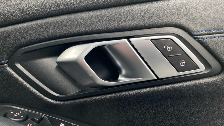 BMW 3 Series 330e M Sport 4dr Step Auto [Pro Pack] Saloon